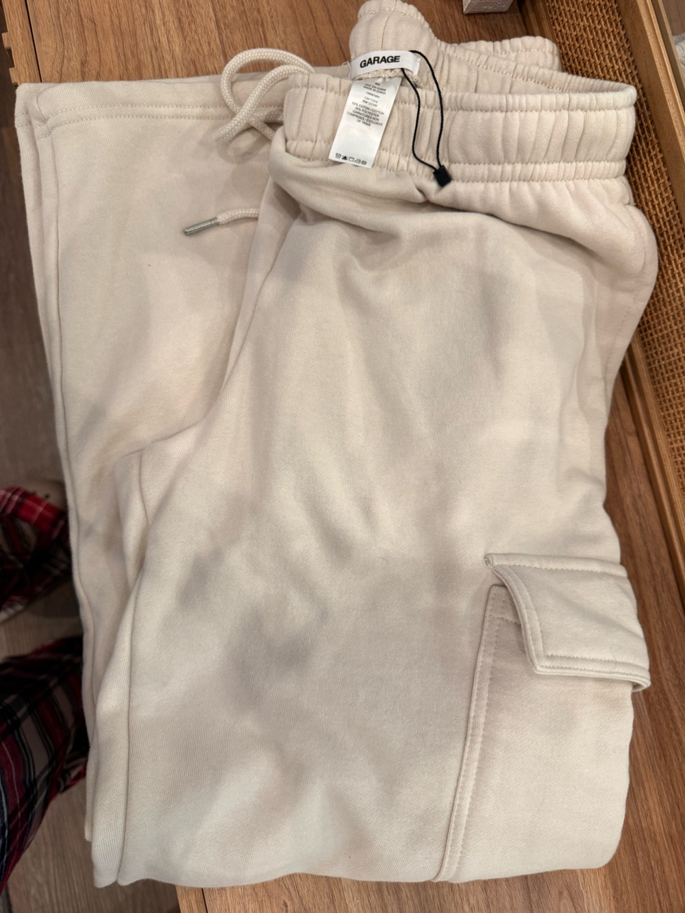 Garage UltraFleece Cargo Sweatpants NWOT - Picture 5 of 6